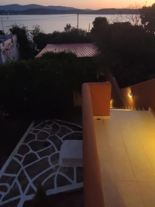 Penthouse Studio Next To The Sea Salamis Luaran gambar