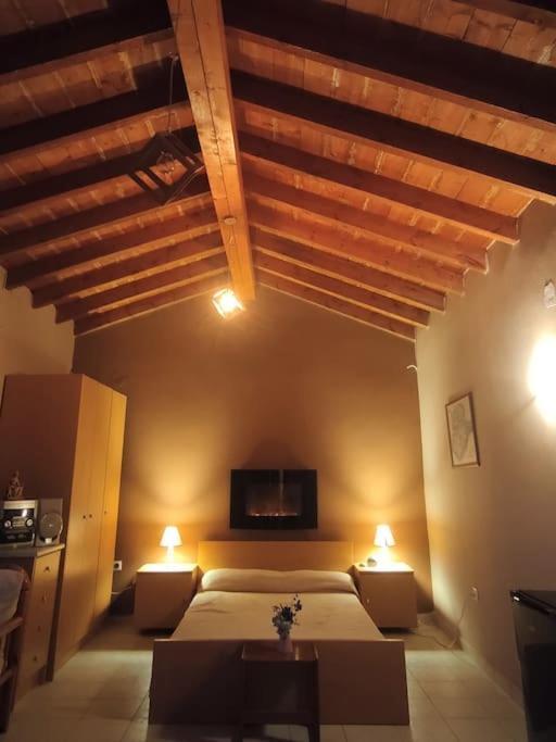 Penthouse Studio Next To The Sea Salamis Luaran gambar
