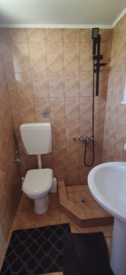 Penthouse Studio Next To The Sea Salamis Luaran gambar